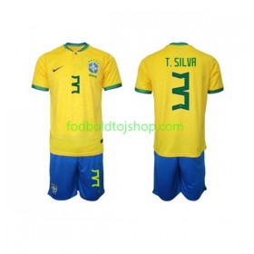 Brasilien Thiago Silva 3 Børn Hjemme trøje World Cup 2022 S/S (+ Korte bukser)